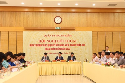 Quận Hoàn Kiếm: Thường trực Quận ủy đối thoại với đoàn viên, thanh thiếu nhi