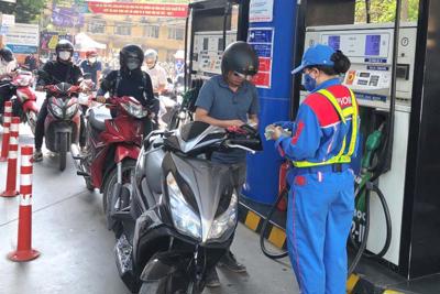 Mạng lưới cửa hàng xăng dầu ở nội thành Hà Nội có nguy cơ thu hẹp