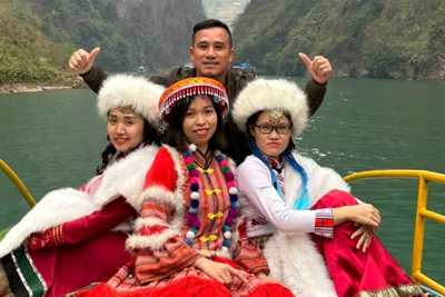 Có nên mặc trang phục Tây Tạng, Mông Cổ chụp ảnh khi du lịch Hà Giang?