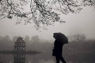 Dự báo thời tiết ngày 2/4/2023: Hà Nội nồm ẩm, mưa phùn, sương mù bao phủ