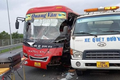 Tai nạn trên cao tốc Hải Phòng - Hạ Long khiến 4 người thương vong