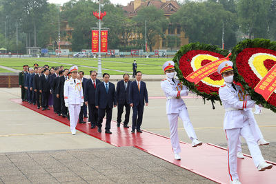 Lãnh đạo Đảng, Nhà nước và thành phố Hà Nội viếng Chủ tịch Hồ Chí Minh