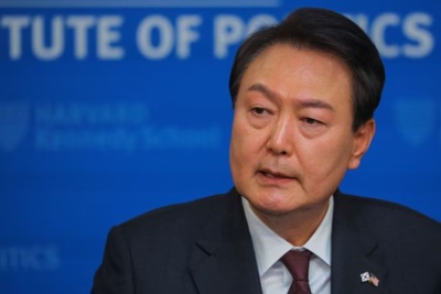 Tổng thống Hàn để ngỏ khả năng cung cấp vũ khí sát thương cho Ukraine