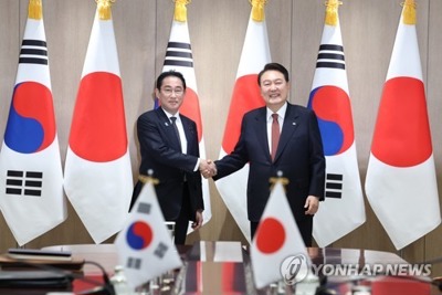 Lần đầu tiên sau hơn 1 thập kỷ, Thủ tướng Nhật Bản thăm Hàn Quốc