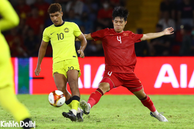 Highlights U22 Malaysia 1 - 2 U22 Việt Nam: 3 bàn thắng và 2 thẻ đỏ
