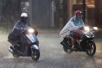 Dự báo thời tiết ngày 10/5/2023: Hà Nội mưa rào rải rác, gió giật mạnh