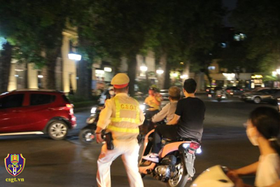 Xử lý 605 trường hợp vi phạm Luật Giao thông đường bộ tại Hà Nội 