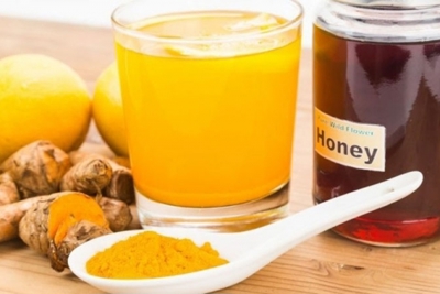 Tinh bột nghệ với mật ong: Không phải ai cũng uống được!