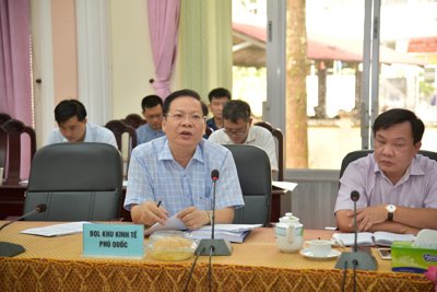 Kỷ luật Trưởng Ban Quản lý Khu kinh tế Phú Quốc