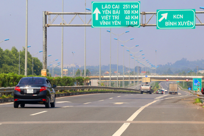 Điều chỉnh 10 km Quốc lộ 2 đoạn Vĩnh Yên-Việt Trì lên 6 làn xe