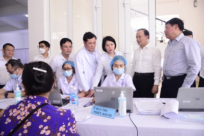 Triển khai khám, quản lý sức khỏe cho Nhân dân trên địa bàn huyện Mê Linh