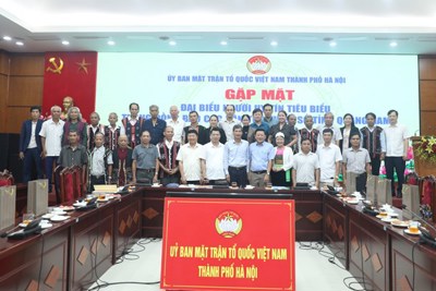 Hà Nội: Gặp mặt đại biểu người uy tín tiêu biểu tỉnh Quảng Nam