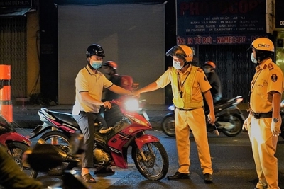 Hà Nội: Xử lý 939 trường hợp vi phạm giao thông trong ngày 24/5/2023
