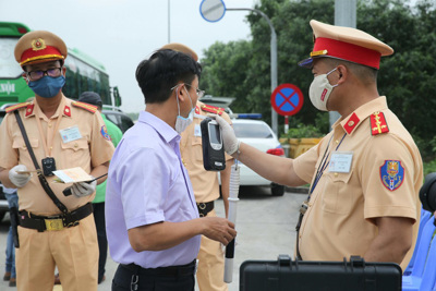Hà Nội: Xử lý 662 trường hợp vi phạm Luật Giao thông đường bộ ngày 7/6