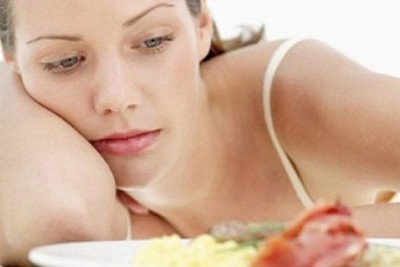 3 thói quen buổi sáng gây hại cơ thể khủng khiếp