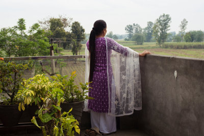 Hàng nghìn phụ nữ Ấn Độ bị chồng bỏ rơi: Vì đâu nên nỗi?