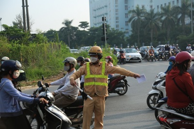 Gần 700 trường hợp vi phạm luật giao thông bị xử lý