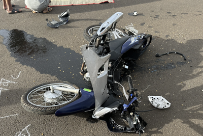 Tai nạn giao thông ngày 3/7/2023: 3 xe máy đâm nhau, 3 người thương vong