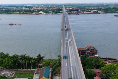 Cận cảnh cầu vượt sông dài nhất Việt Nam sau gần 10 năm hoạt động