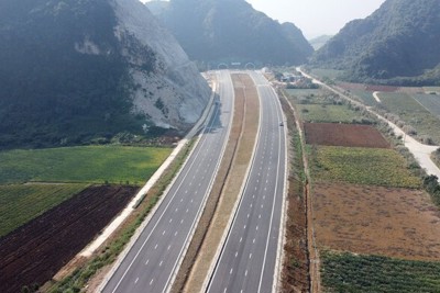Điều chỉnh thời gian hoàn thành dự án cao tốc Mai Sơn - Quốc lộ 45