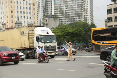 Hà Nội: Xử lý hơn 700 trường hợp vi phạm Luật Giao thông đường bộ