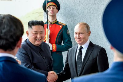 Lãnh đạo Nga - Triều gặp nhau, hoàn tất thỏa thuận vũ khí?