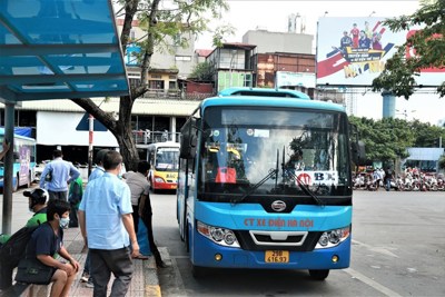 Tập trung phát triển vận tải hành khách công cộng và giao thông thông minh