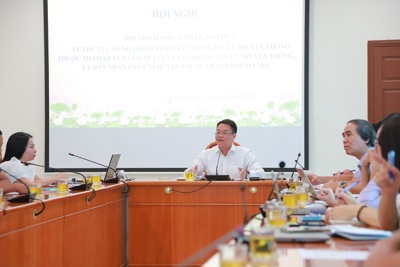 Hà Nội: Tháo gỡ “nút thắt” về thủ tục hành chính cho người dân, doanh nghiệp