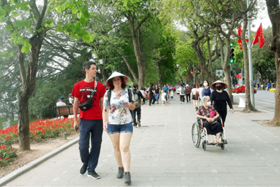 Du lịch Hà Nội phát triển, trở thành ngành kinh tế mũi nhọn