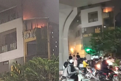 Hà Nội: Cháy quán bún trên phố Minh Khai