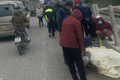 Tai nạn tàu hỏa ở Thường Tín khiến 2 phụ nữ tử vong