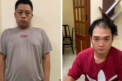 Phát hiện bắt giữ 6 đối tượng "bay lắc" trong ngôi nhà ở ngõ Văn Hương