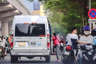 Sở GTVT Hà Nội: Thắt chặt quản lý xe hợp đồng, du lịch
