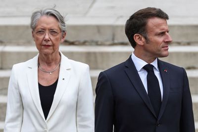 Thủ tướng Pháp từ chức