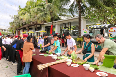 Khánh Hòa: Nhiều chương trình Tết hấp dẫn, bắn pháo hoa giao thừa