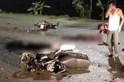 Tai nạn giao thông mới nhất 4/2/2024: Hai xe máy tông nhau khiến 2 người tử vong