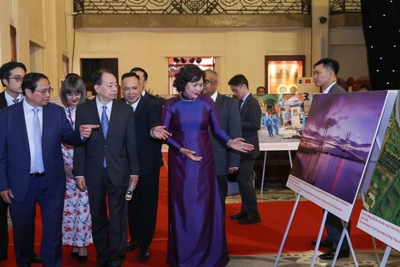 Thủ tướng: ADB tiếp tục hỗ trợ Việt Nam về nguồn vốn, công nghệ