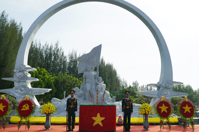 Khánh Hòa: Lễ dâng hương tưởng niệm 64 chiến sĩ Gạc Ma