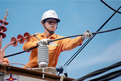 Hà Nội đảm bảo đủ nguồn điện cho doanh nghiệp trong mùa hè 2024