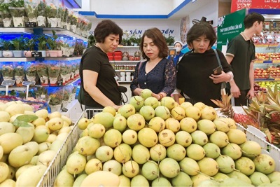 Hà Nội siêu thị giảm giá hàng nghìn mặt hàng thiết yếu