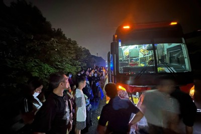 Hà Nội: Tài xế xe khách không có bằng lái liều lĩnh chở hàng chục người