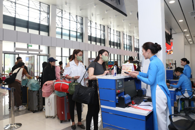 Sân bay Điện Biên đón khách tăng gấp 5 lần ngày thường