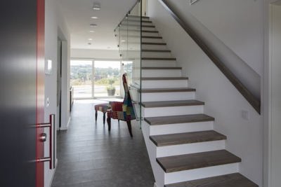 Cầu thang cần có bao nhiêu bậc mới tốt?