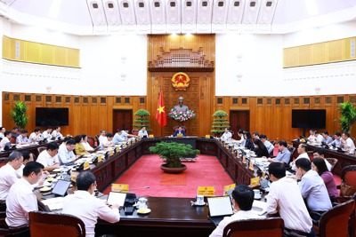 Thủ tướng Phạm Minh Chính: chỉ bàn làm, không bàn lùi, không điều hành giật cục