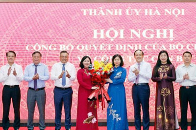 Bí thư Thành ủy Bùi Thị Minh Hoài tham gia Đoàn ĐB Quốc hội Hà Nội