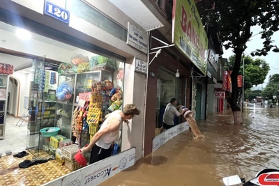 Mưa lớn trên diện rộng khiến nhiều khu vực TP Sơn La bị ngập úng