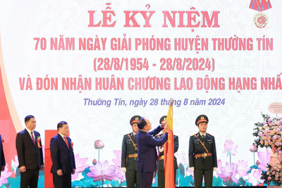 Huyện Thường Tín kỷ niệm 70 năm ngày giải phóng,đón Huân chương Lao động hạng Nhất