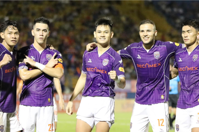 Vòng 6 V-League 2024-2025: Hà Tĩnh chia điểm với Bình Định, HAGL thua đậm B.Bình Dương