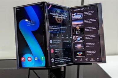 Smartphone gập ba đến từ Samsung sẽ ra mắt đầu năm 2026