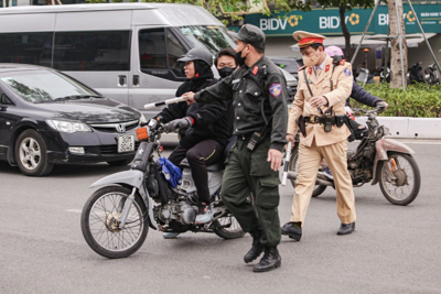 Hà Nội: phát hiện 526 trường hợp vi phạm Luật Giao thông ngày 5/2